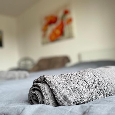 Schoene Zentrale Zimmer In Wilhelmshaven Apartment Luaran gambar