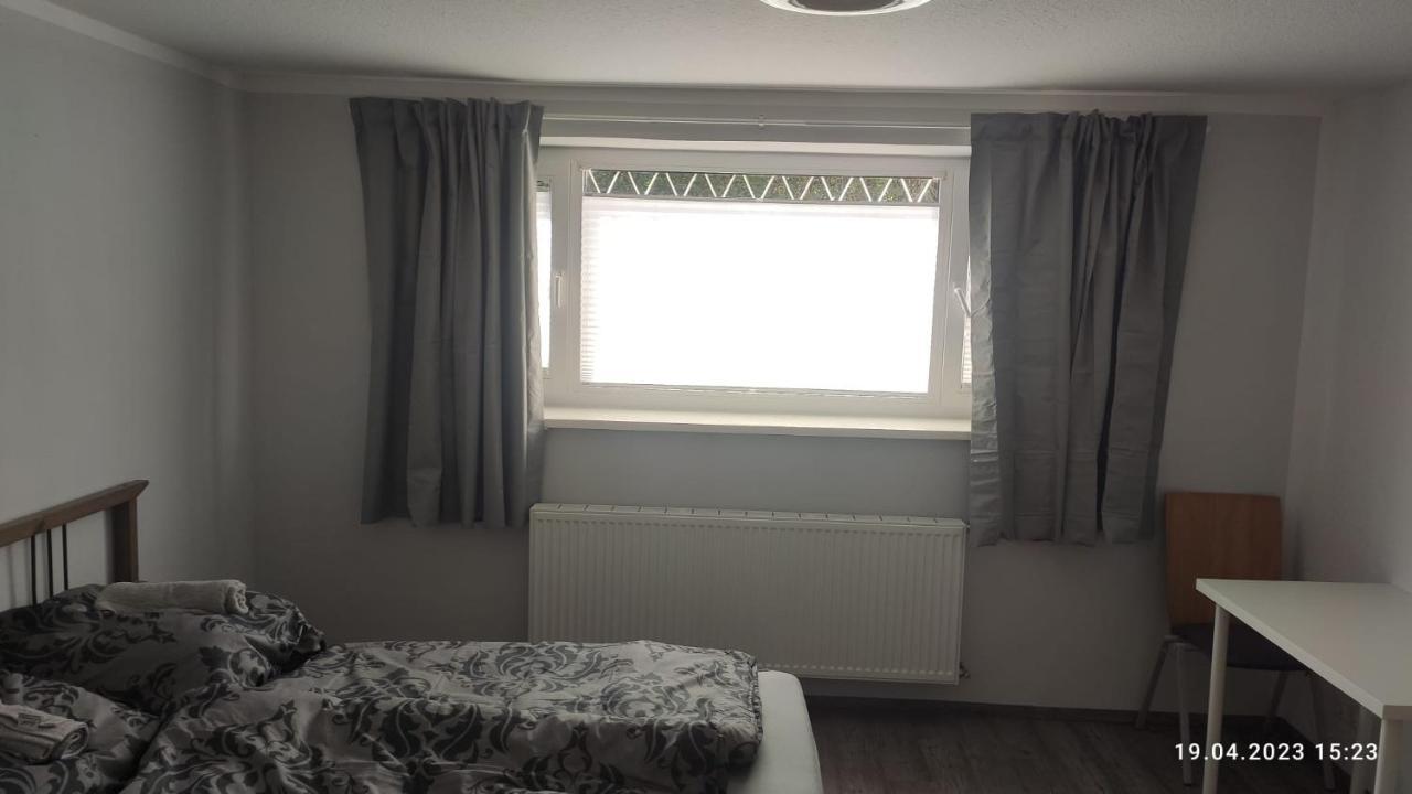 Schoene Zentrale Zimmer In Wilhelmshaven Apartment Luaran gambar